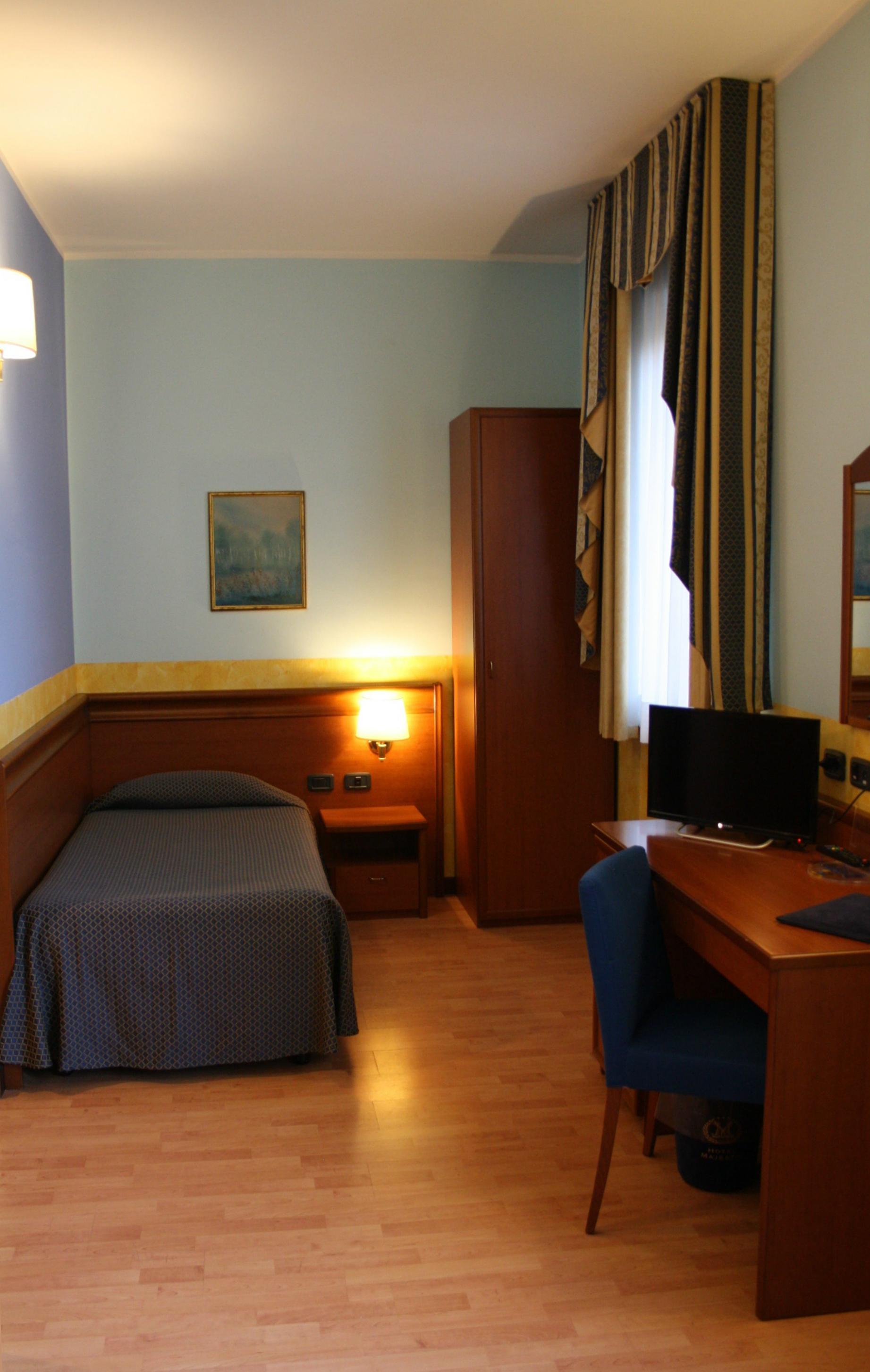 Hotel Majestic San Giuliano Milanese Esterno foto
